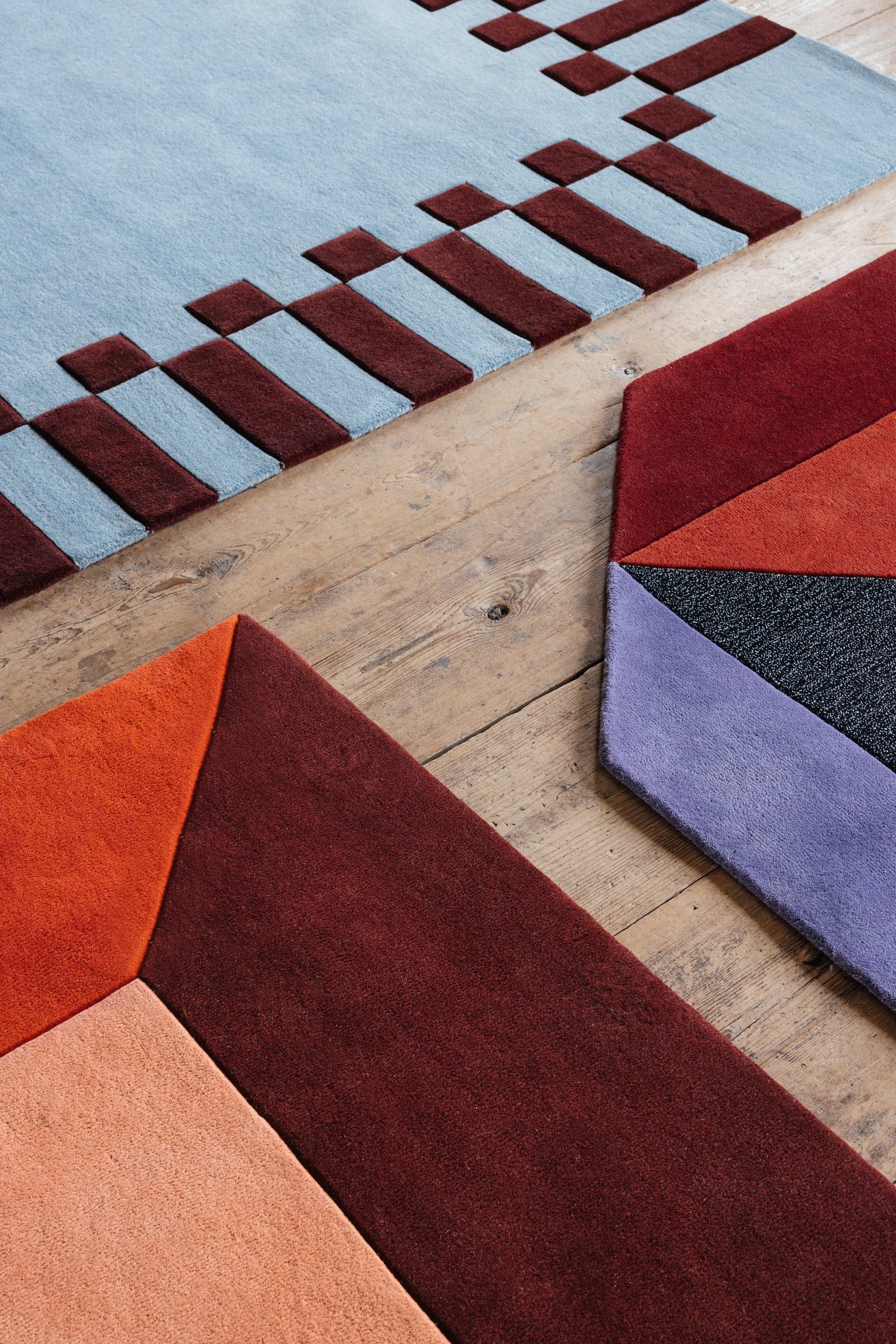 Teklan Crystal Spectrum Rug